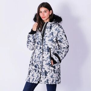 Women's Black and Gray Camouflage Ski Jacket